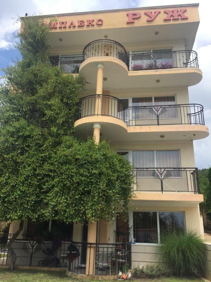 Complex Ruzh Apartments Aranyhomok Kültér fotó